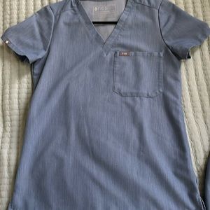 XXS denim blue figs scrub set. Excellent condition. Worn once. No stains or rips